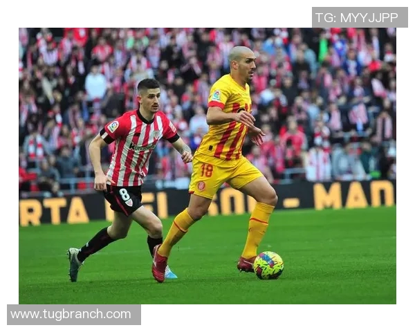 巴塞罗那引进巴西新锋福南迪尼奥，冲击新赛季西甲冠军！