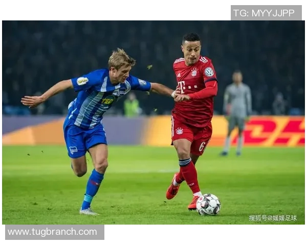 拜仁8连胜,逆转擒下弗赖堡! 拜仁8连胜,逆转擒下弗赖堡!