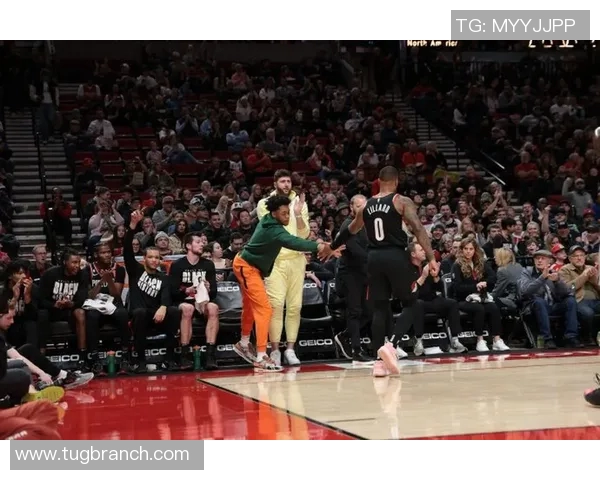 开拓者客场惜败猛龙,利拉德30分全队最高 开拓者客场惜败猛龙,利拉德30分全队最高